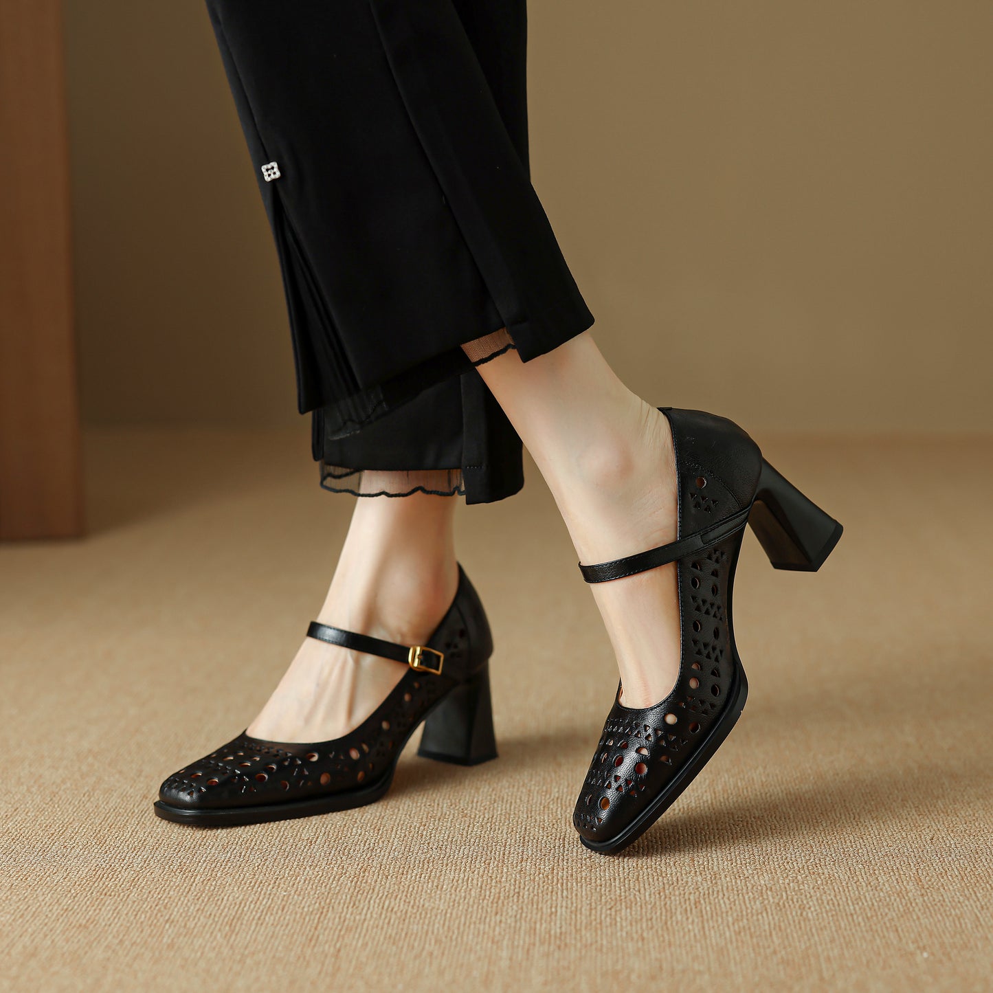 TinaCus Handmade Women's Genuine Leather Breathable Square Toe Mary Jane Pumps Shoes