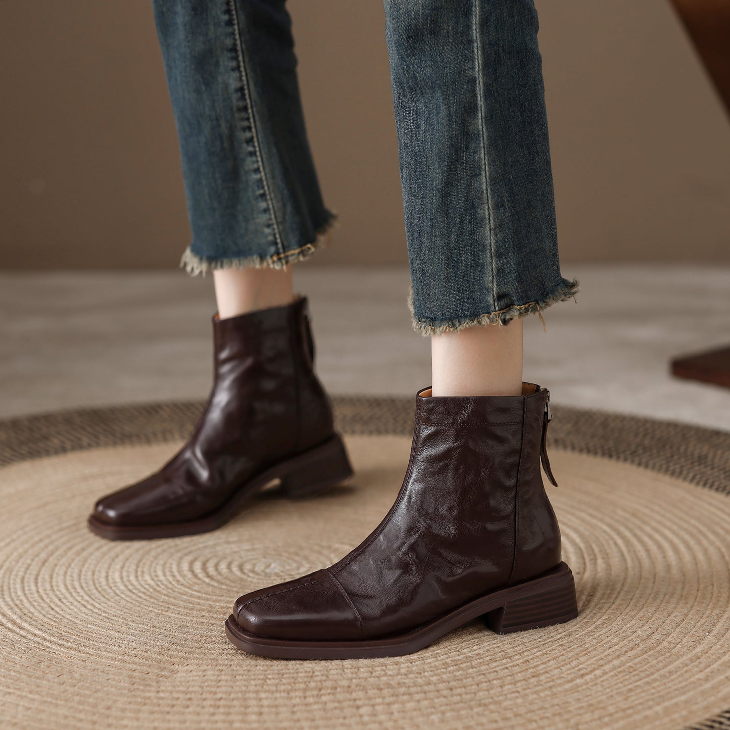 TinaCus Women's Ankle Booties Handmade Genuine Leather Back Zipper Square Toe Stacked Heel Dress Casual