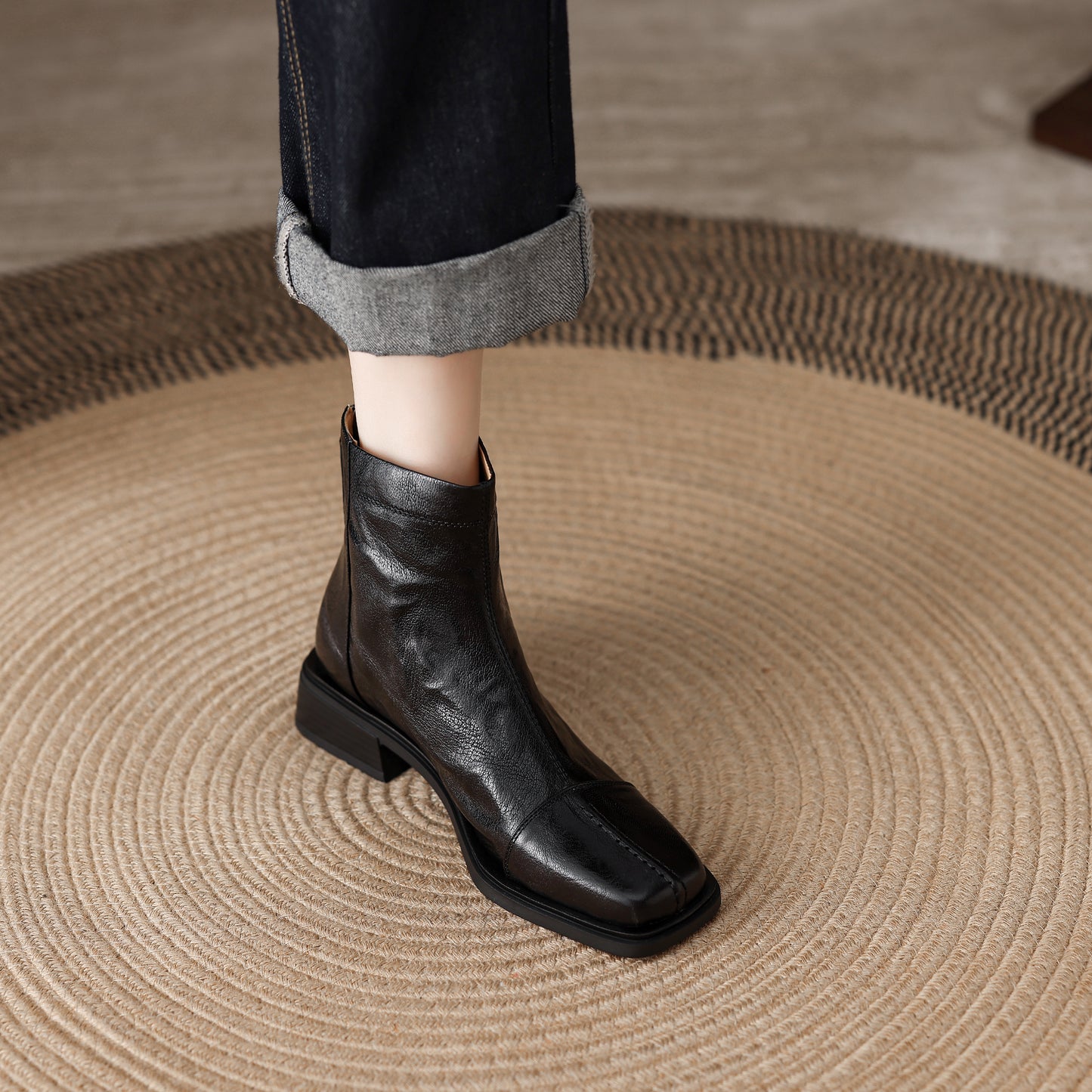 TinaCus Women's Ankle Booties Handmade Genuine Leather Back Zipper Square Toe Stacked Heel Dress Casual