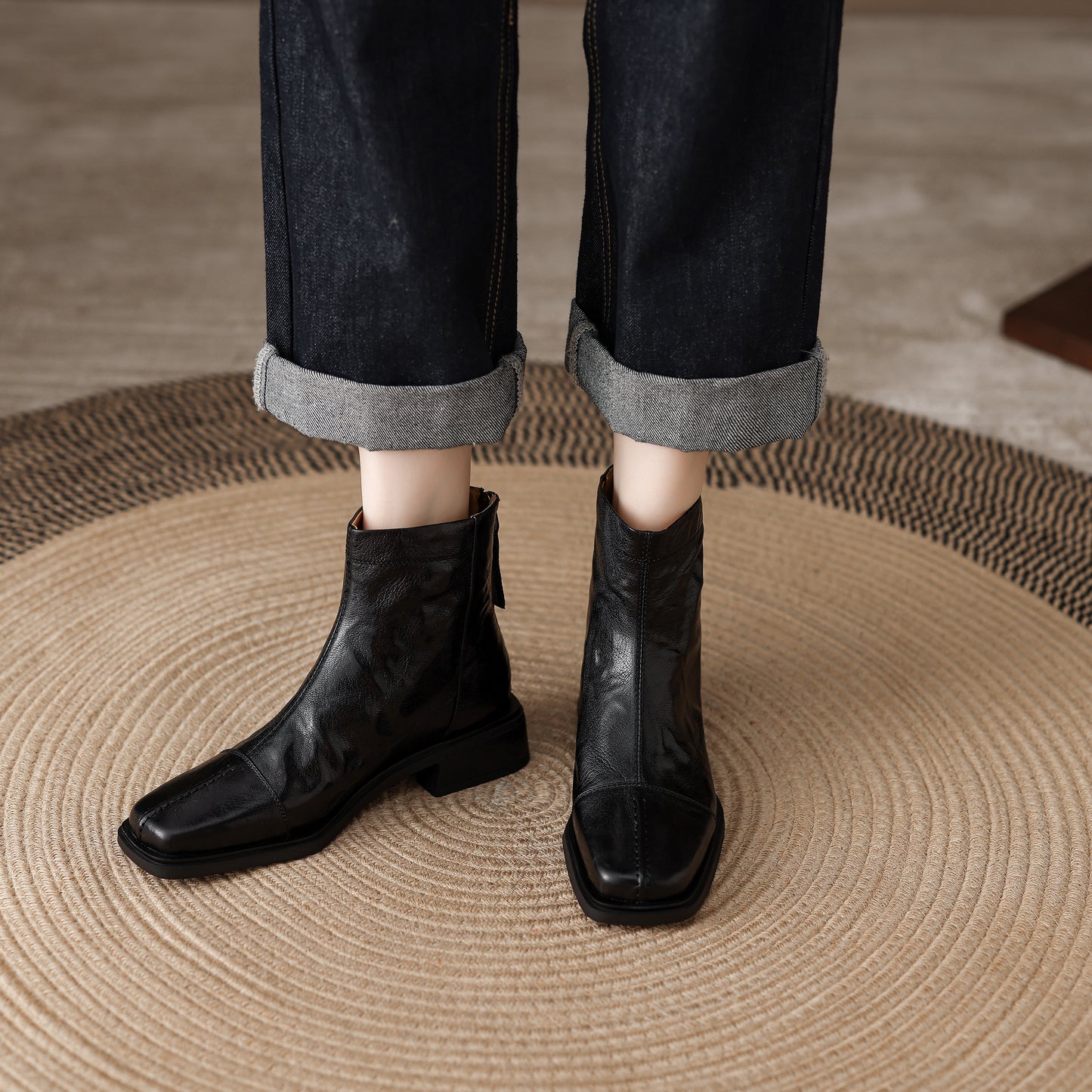 TinaCus Women's Ankle Booties Handmade Genuine Leather Back Zipper Square Toe Stacked Heel Dress Casual