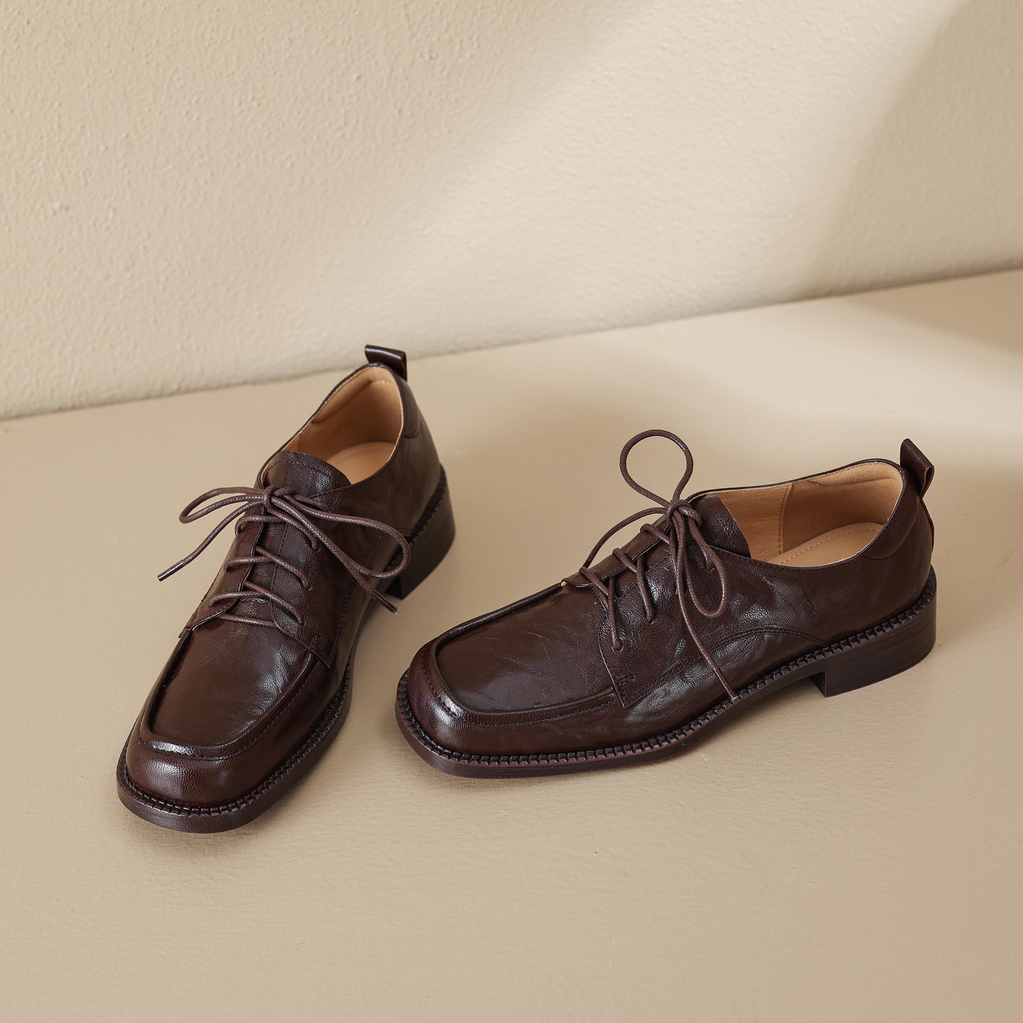 TinaCus Handmade Women's Genuine Leather Lace-Up Square Toe Office Oxford Shoes