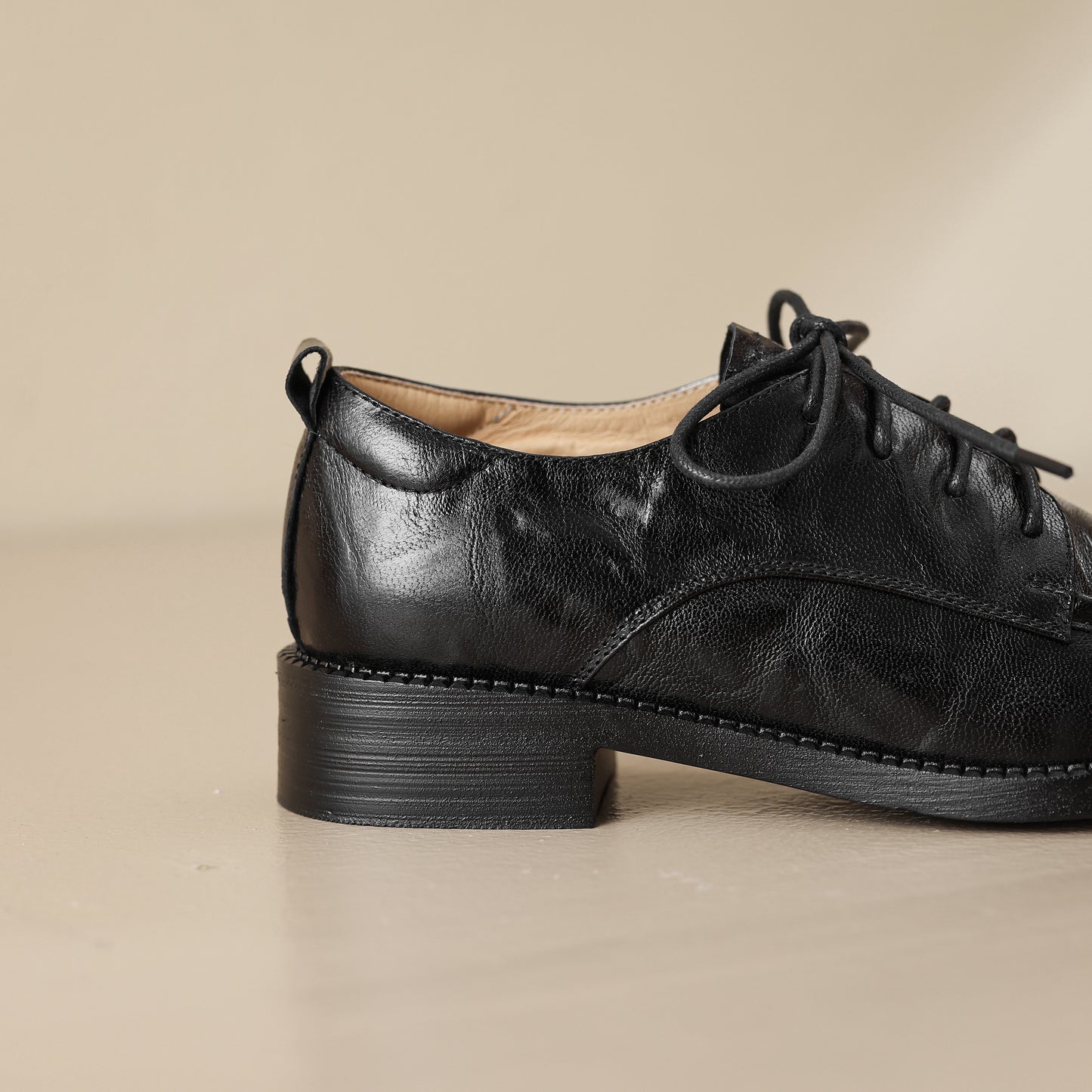 TinaCus Handmade Women's Genuine Leather Lace-Up Square Toe Office Oxford Shoes