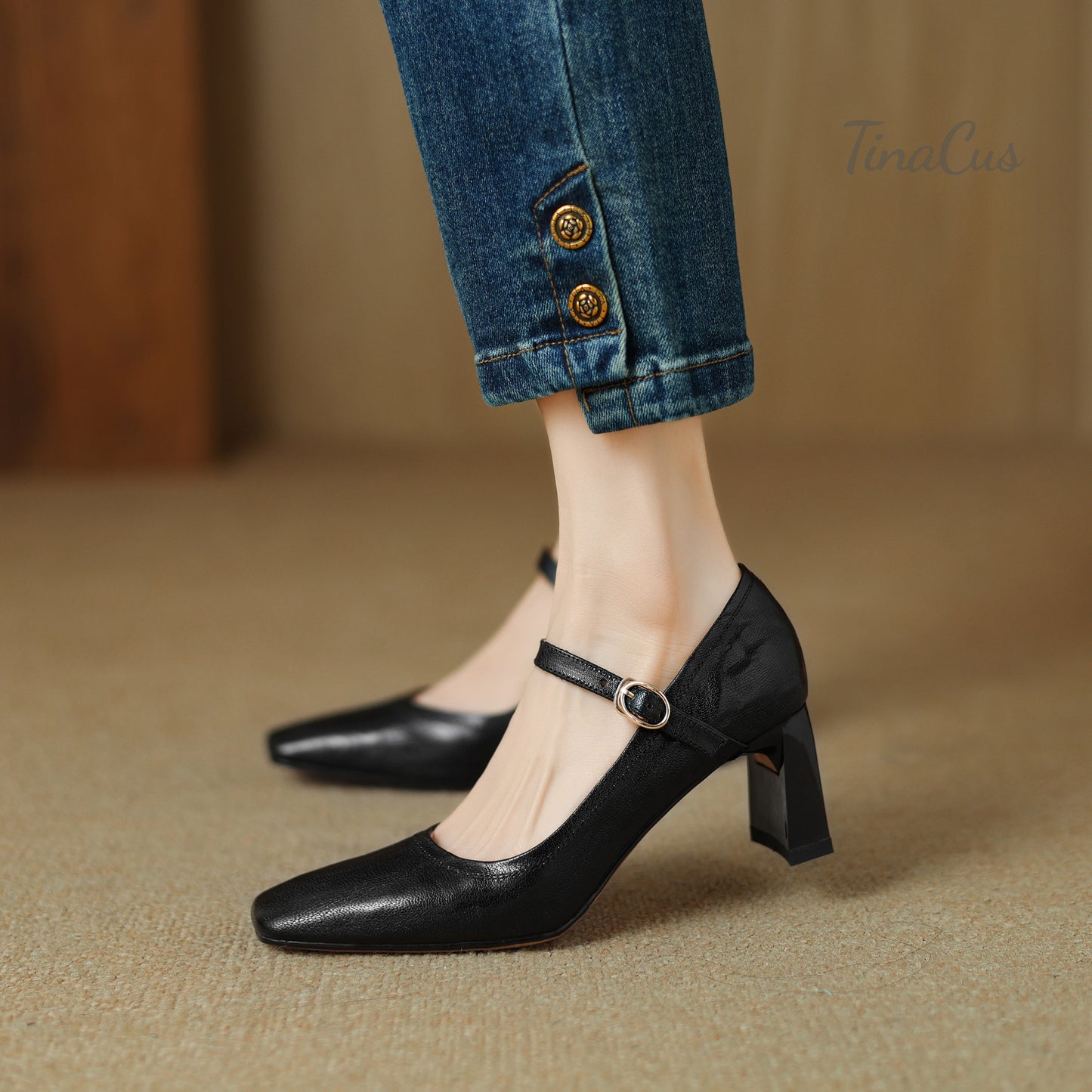 TinaCus Women's Square Toe Genuine Leather Adjustable Strap Buckle Mid Block Heels Handmade Mary Jane Pumps