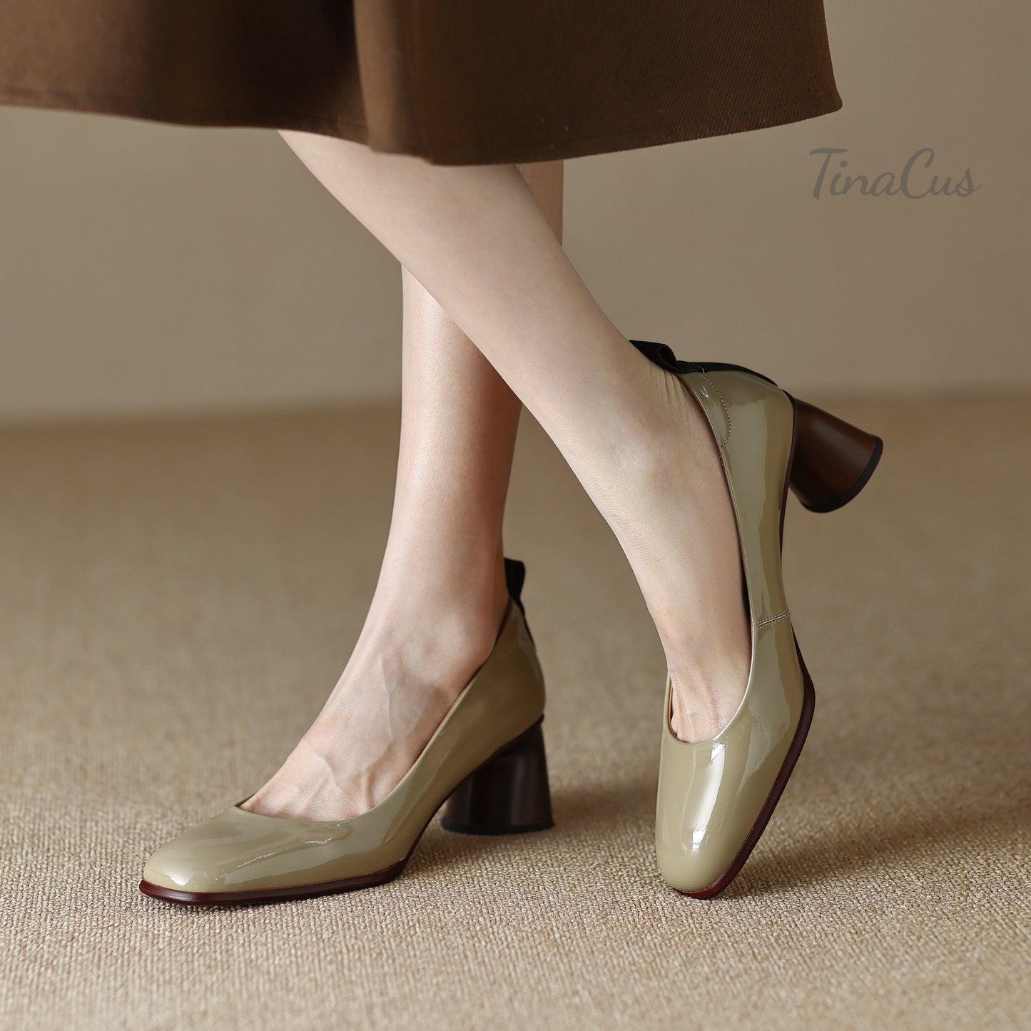 TinaCus Glossy Patent Leather Women's Round Toe Handmade Chunky Heels Trendy Pumps Shoes