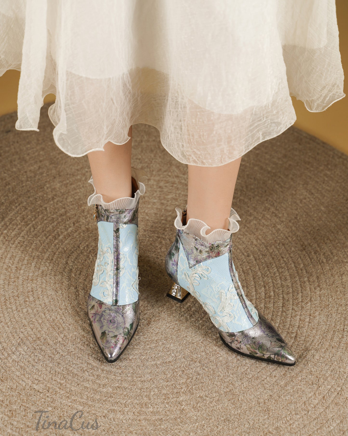 TinaCus Damen-Stiefeletten mit Glitzerschnalle, echtes Leder, handgefertigt, Reißverschluss hinten, Stickerei, Blumen