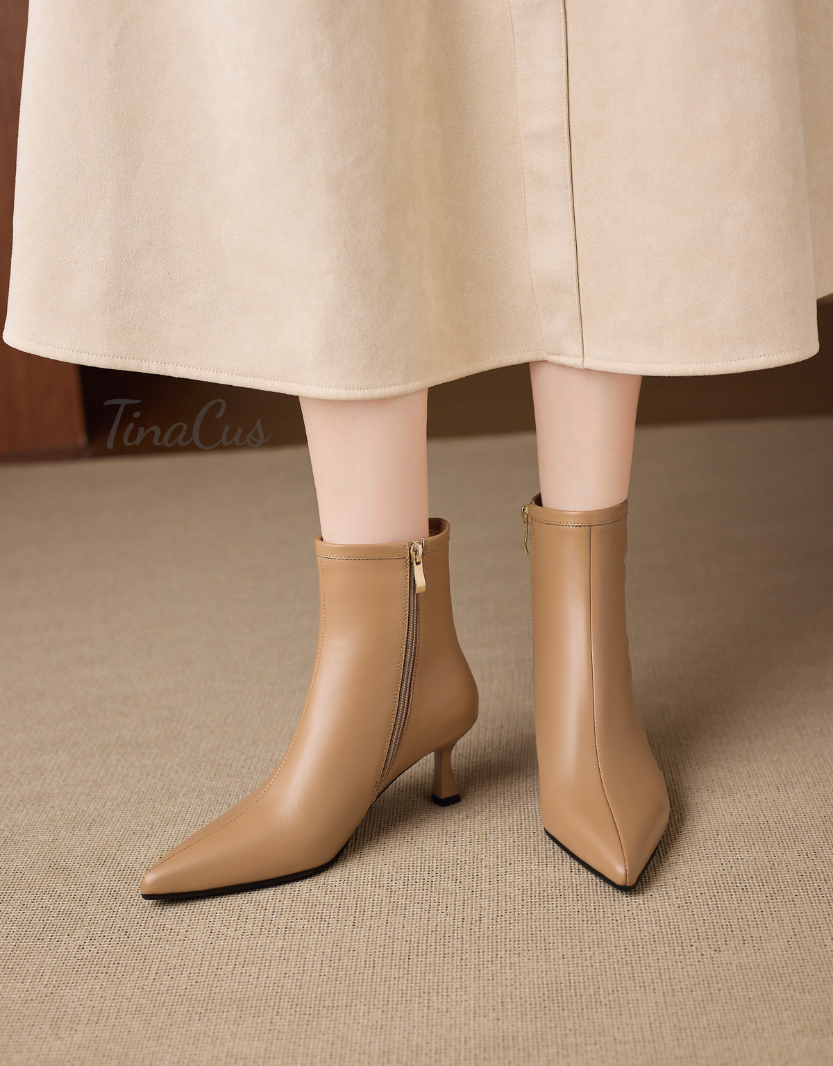 TinaCus Women's Pointed Toe Side Zipper Elegant Kitten Heel Ankle Boots