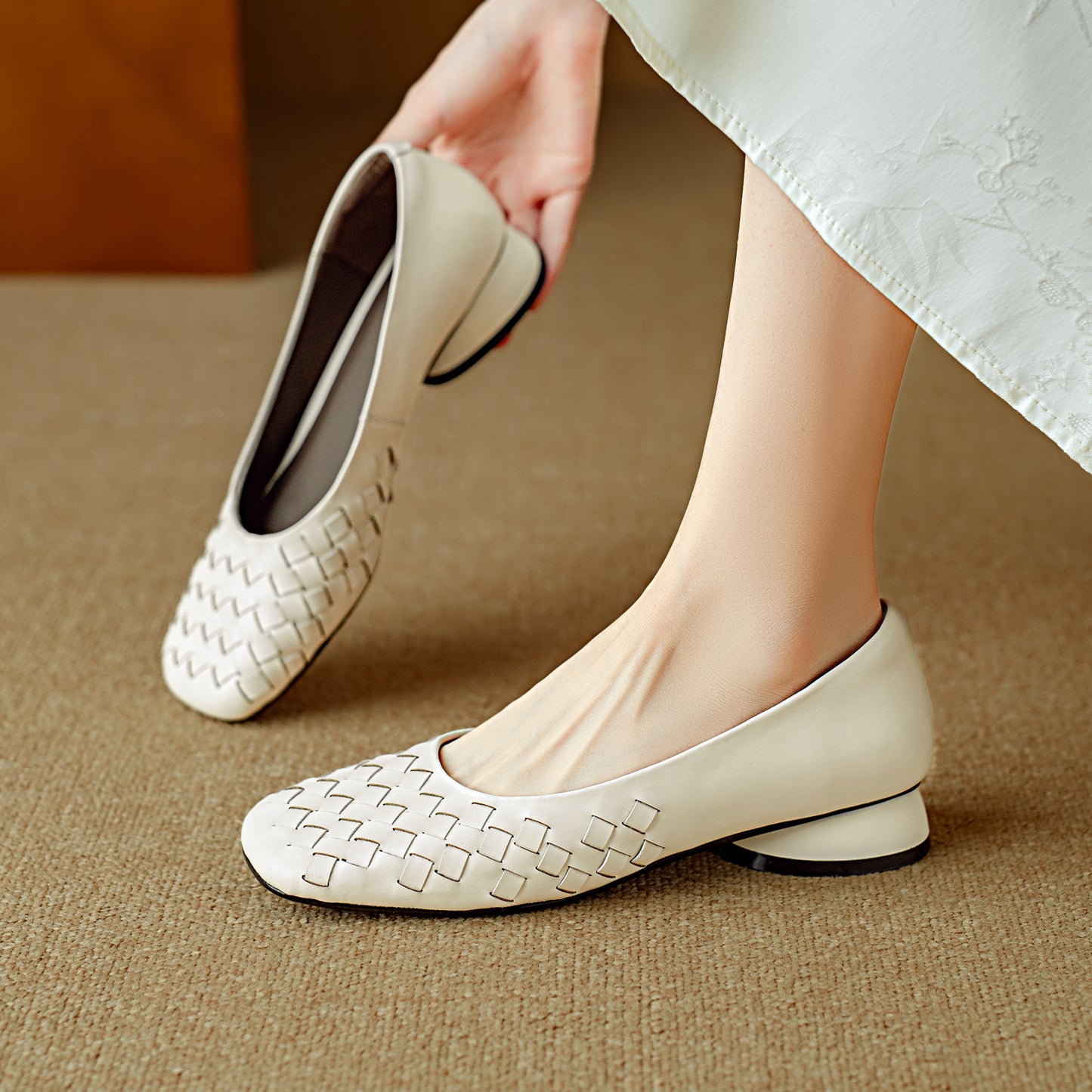 TinaCus Women's Genuine Leather Comfortable Weave Square Toe Slip On Casual Flats Dressy Shoes