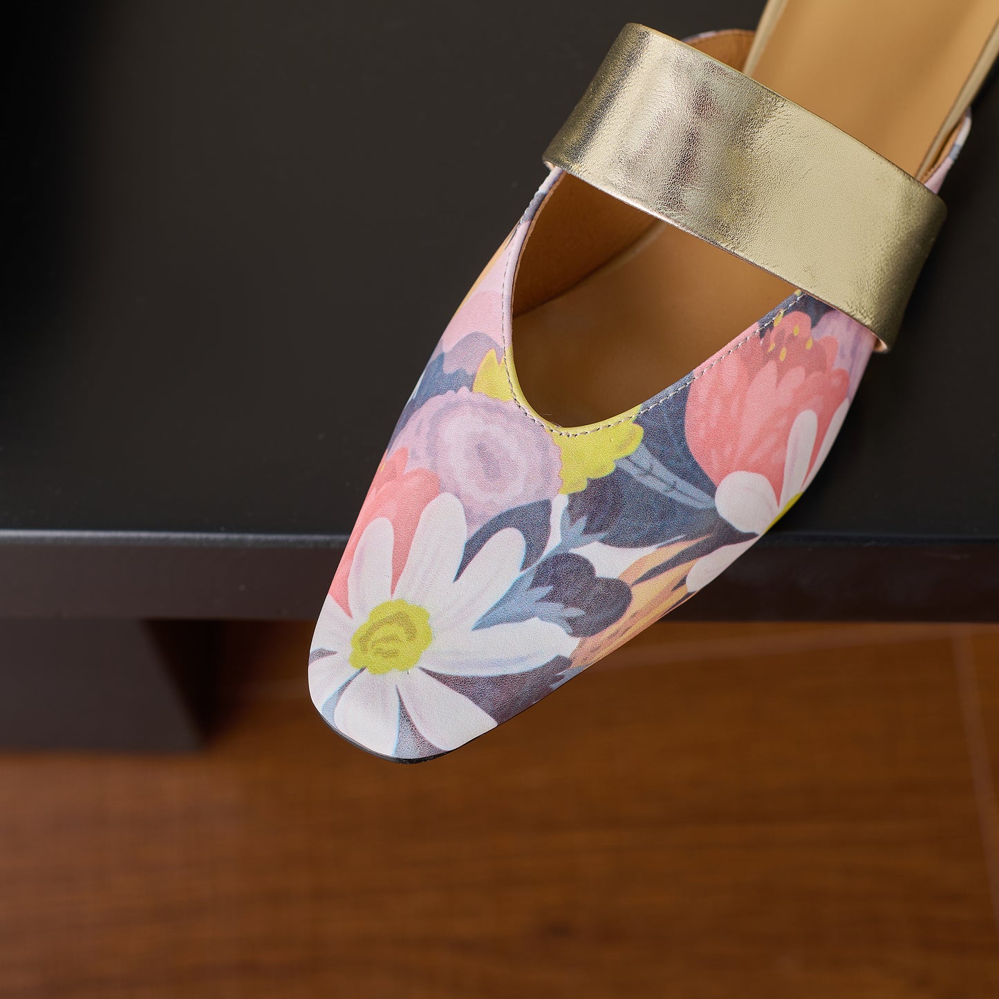 TinaCus Women's Floral Genuine Leather Strap Mules Handmade Square Toe Low Heel Backless Shoes