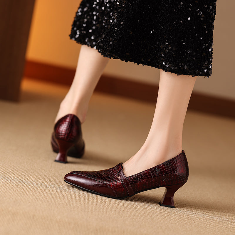 TinaCus Handmade Women's Patent Leather Crocodile Print Pointed Toe Low Heel Loafers Shoes