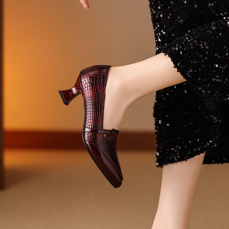 TinaCus Handmade Women's Patent Leather Crocodile Print Pointed Toe Low Heel Loafers Shoes