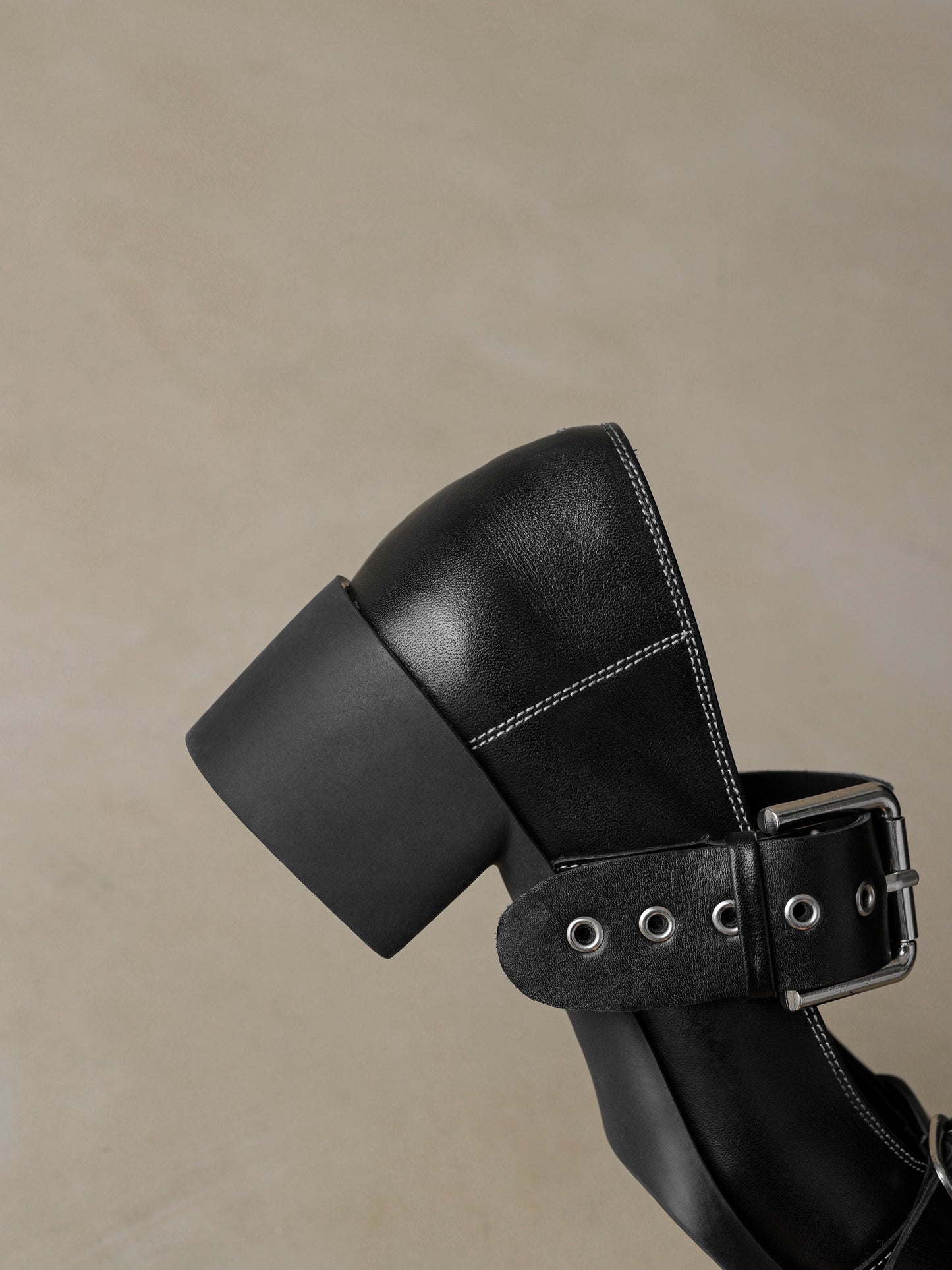 TinaCus Round Toe Genuine Leather Handmade Strap Buckle Low Chunky Heels Women's Mary Jane Shoes
