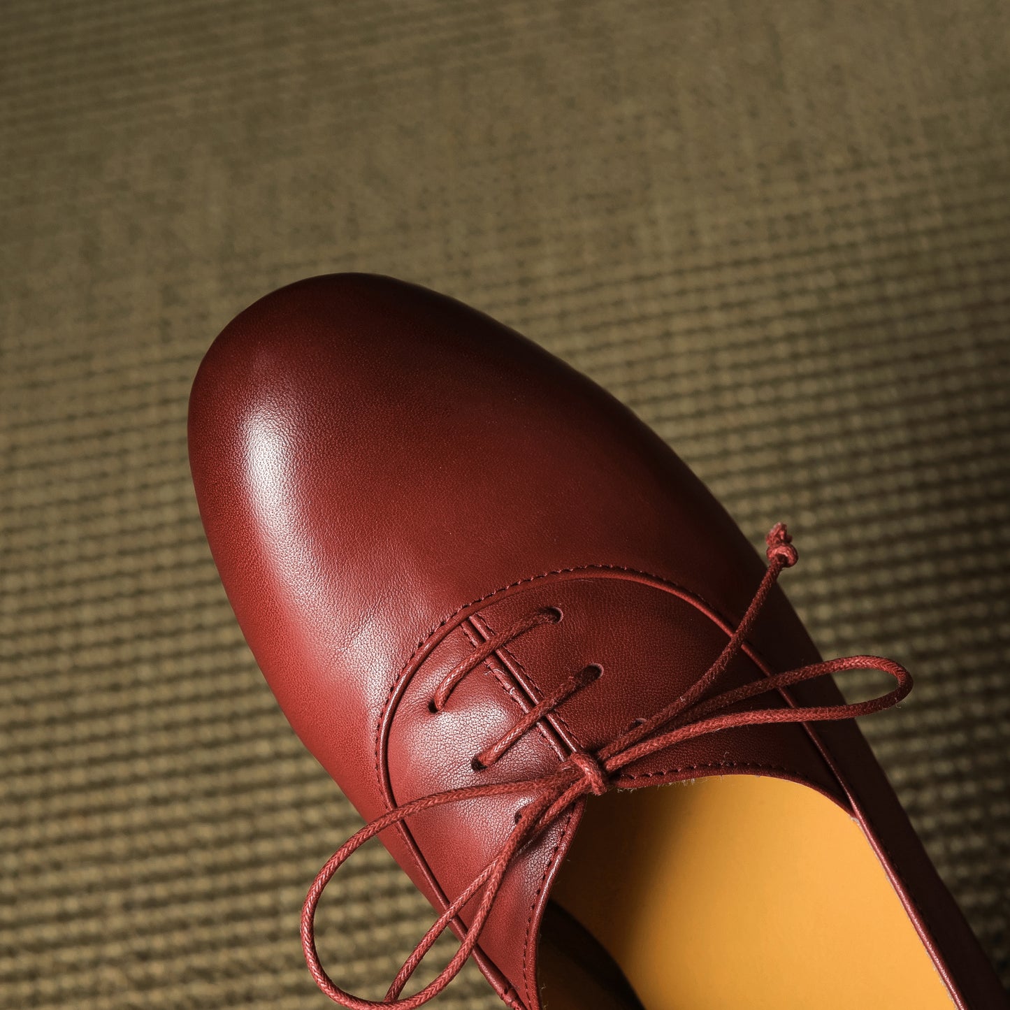 TinaCus Round Toe Women's Lace-up Genuine Leather Handmade Multi-Color Design Flat Shoes