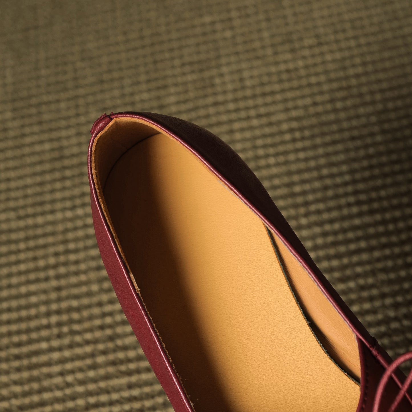 TinaCus Round Toe Women's Lace-up Genuine Leather Handmade Multi-Color Design Flat Shoes