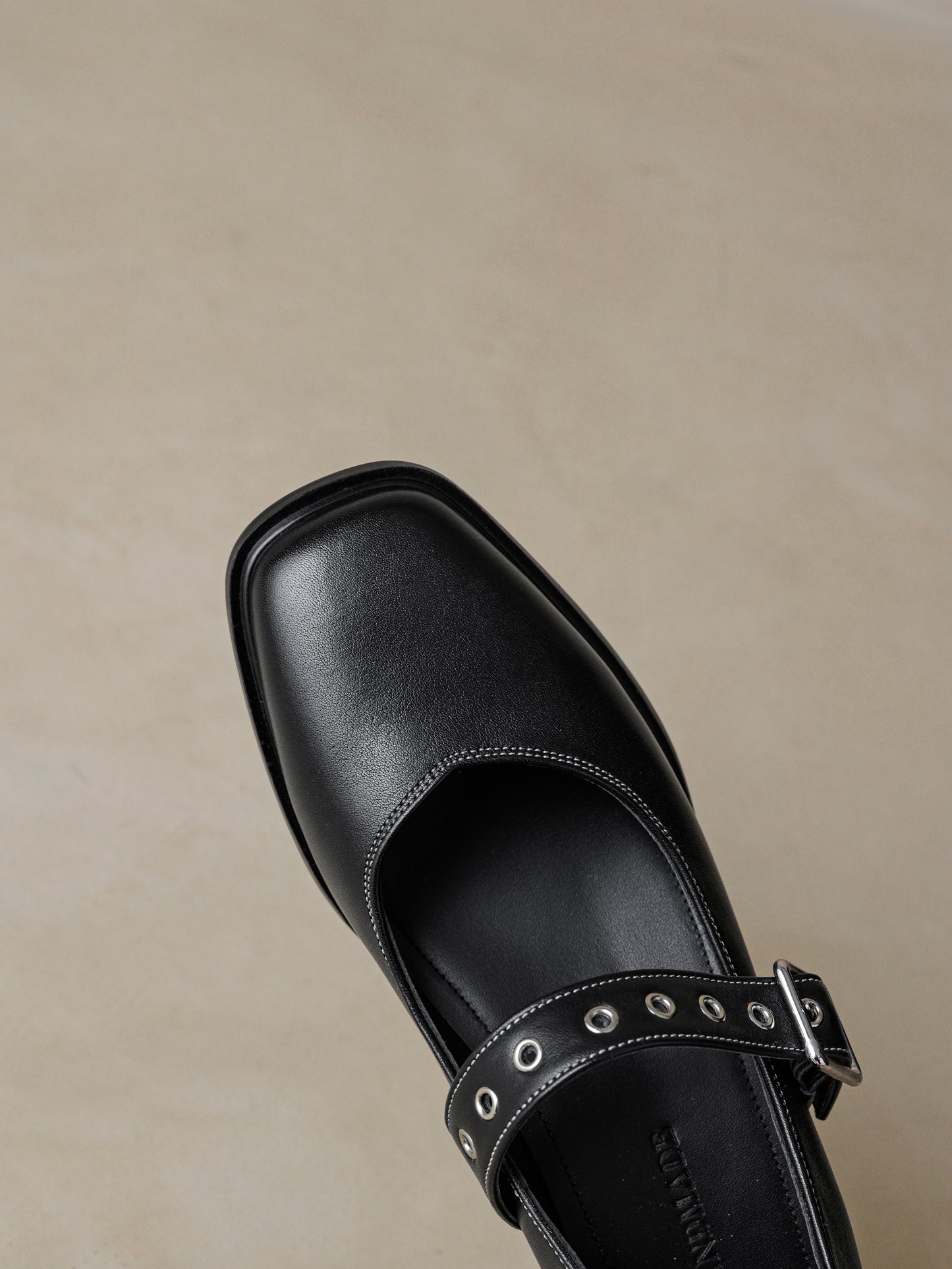 TinaCus Women's Mary Jane Handmade Genuine Leather Buckle Square Toe Chunky Block Pumps Shoes