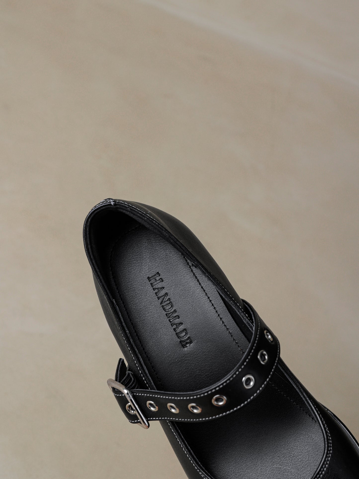 TinaCus Women's Mary Jane Handmade Genuine Leather Buckle Square Toe Chunky Block Pumps Shoes