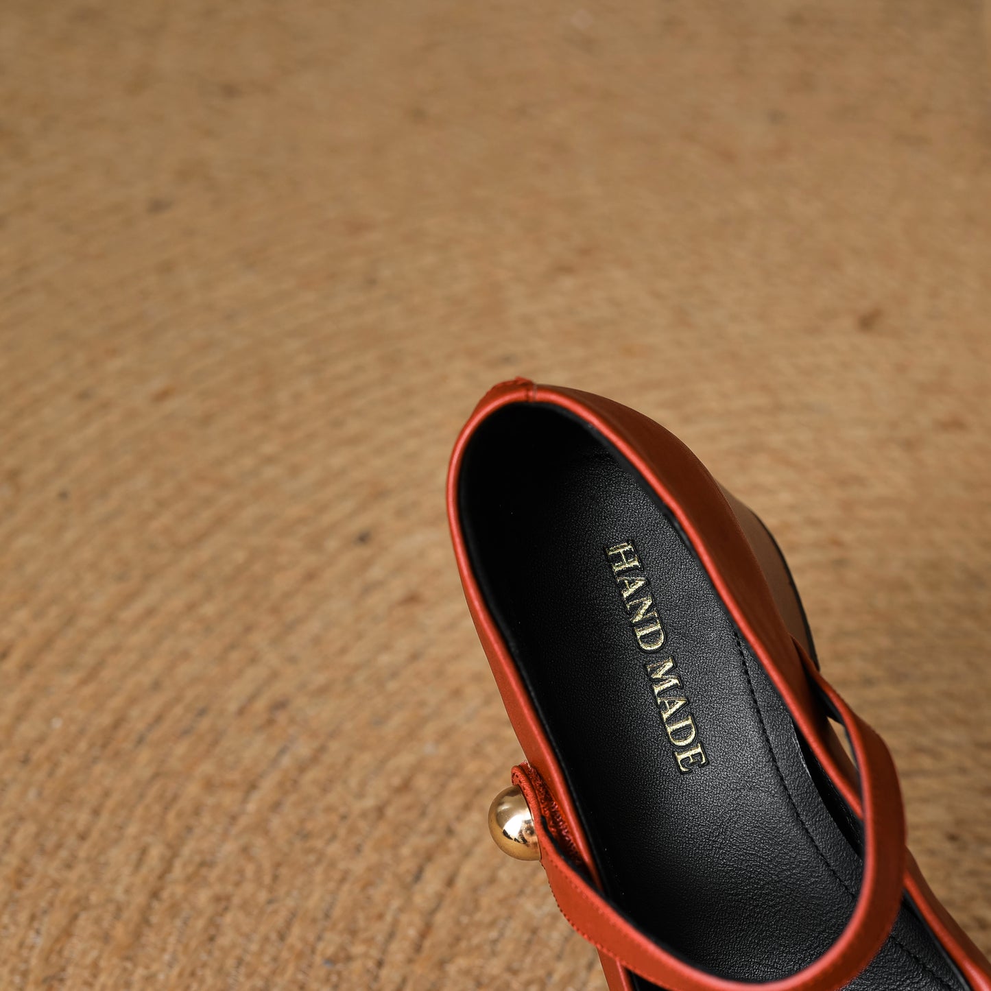 TinaCus Women's Round Toe Pleated Genuine Leather Handmade Chunky Heels Mary Jane Shoes