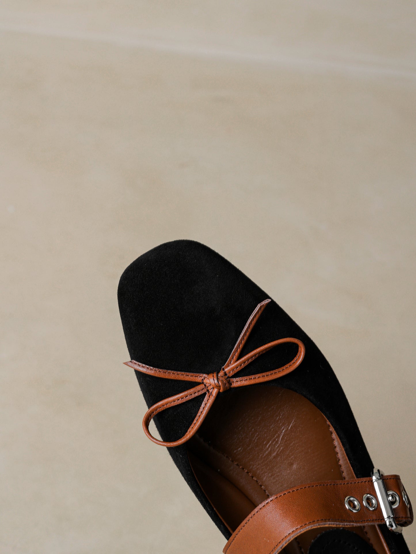 TinaCus Suede Leather Women's Square Toe Handmade Bowknot Comfortable Flat Shoes with Strap Buckle