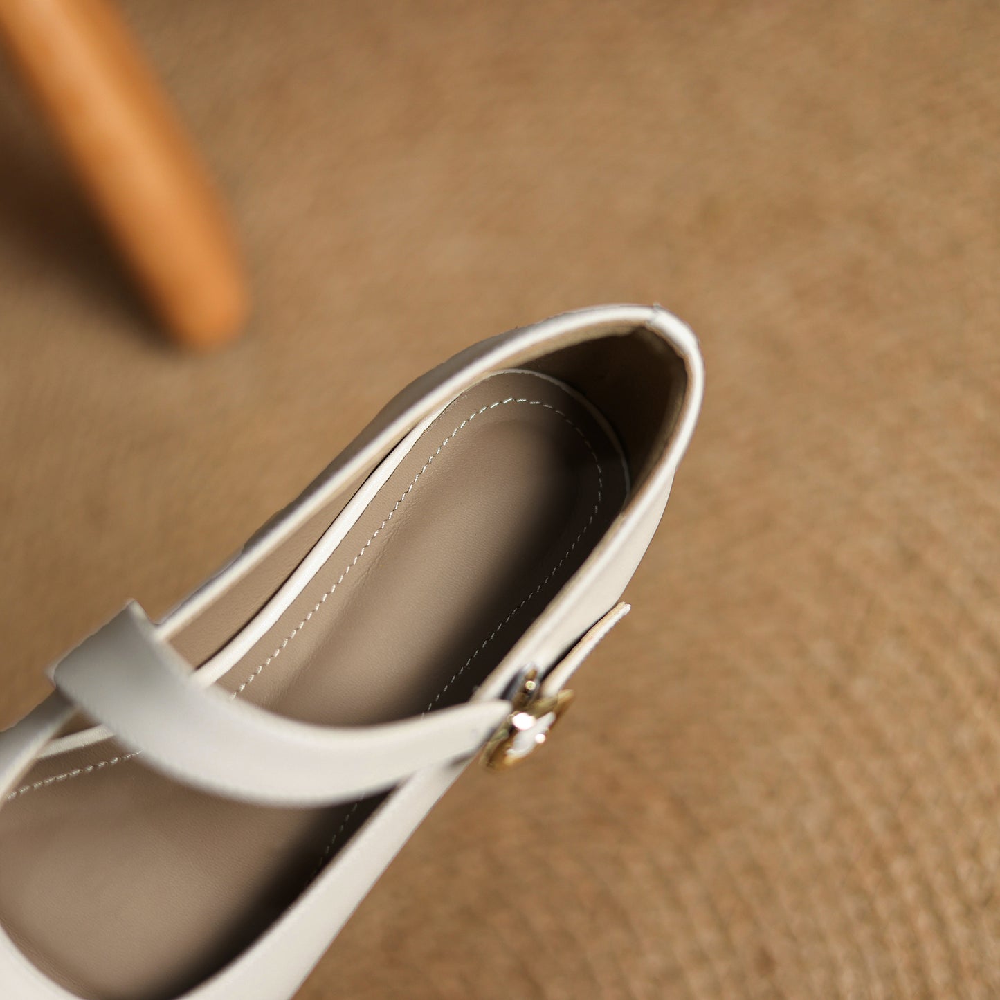 TinaCus Genuine Leather Handmade Buckle Women's Round Toe Low Chunky Heels Mary Jane Shoes