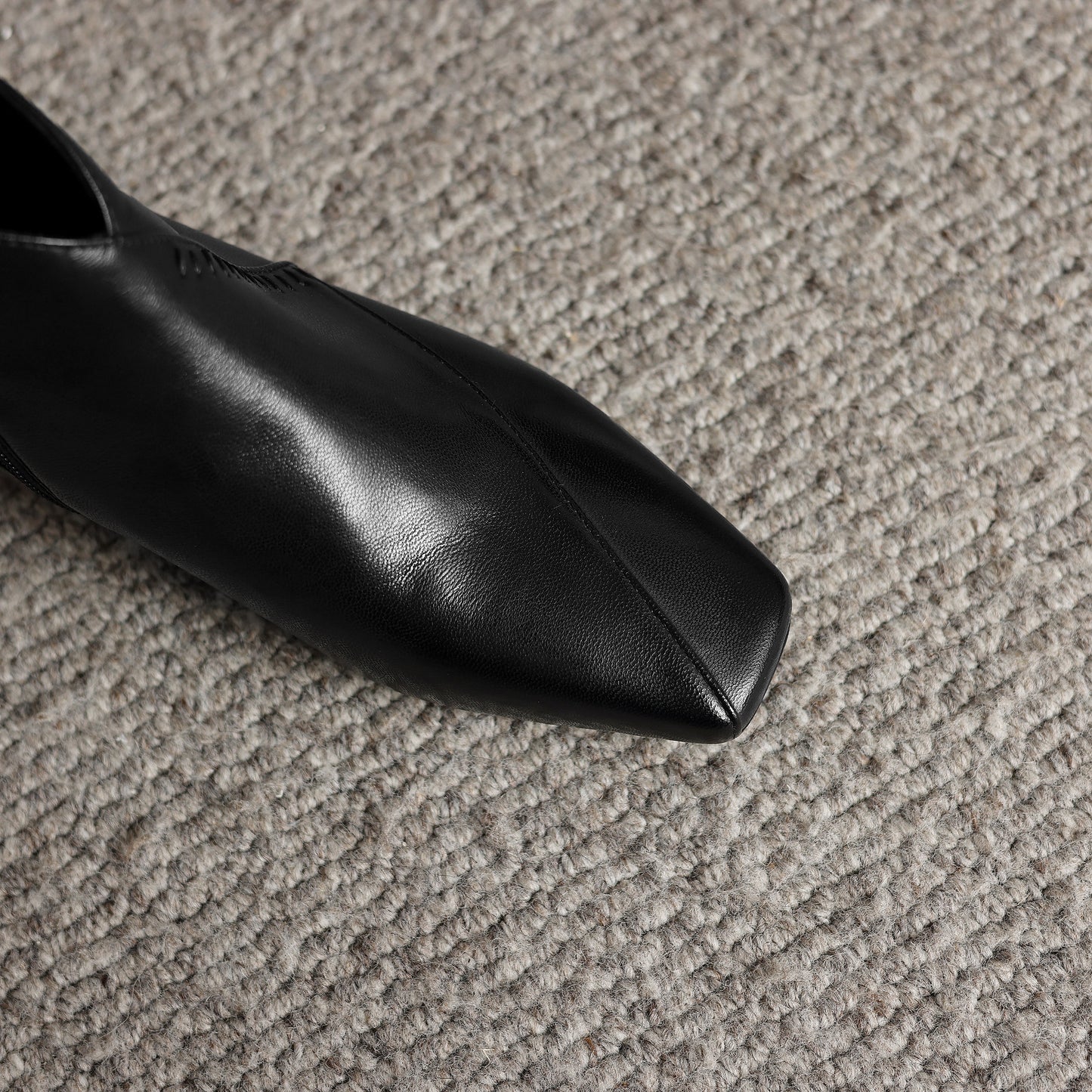 TinaCus Genuine Leather Women's Square Toe Side Zipper Low Heels Handmade Ankle Boots