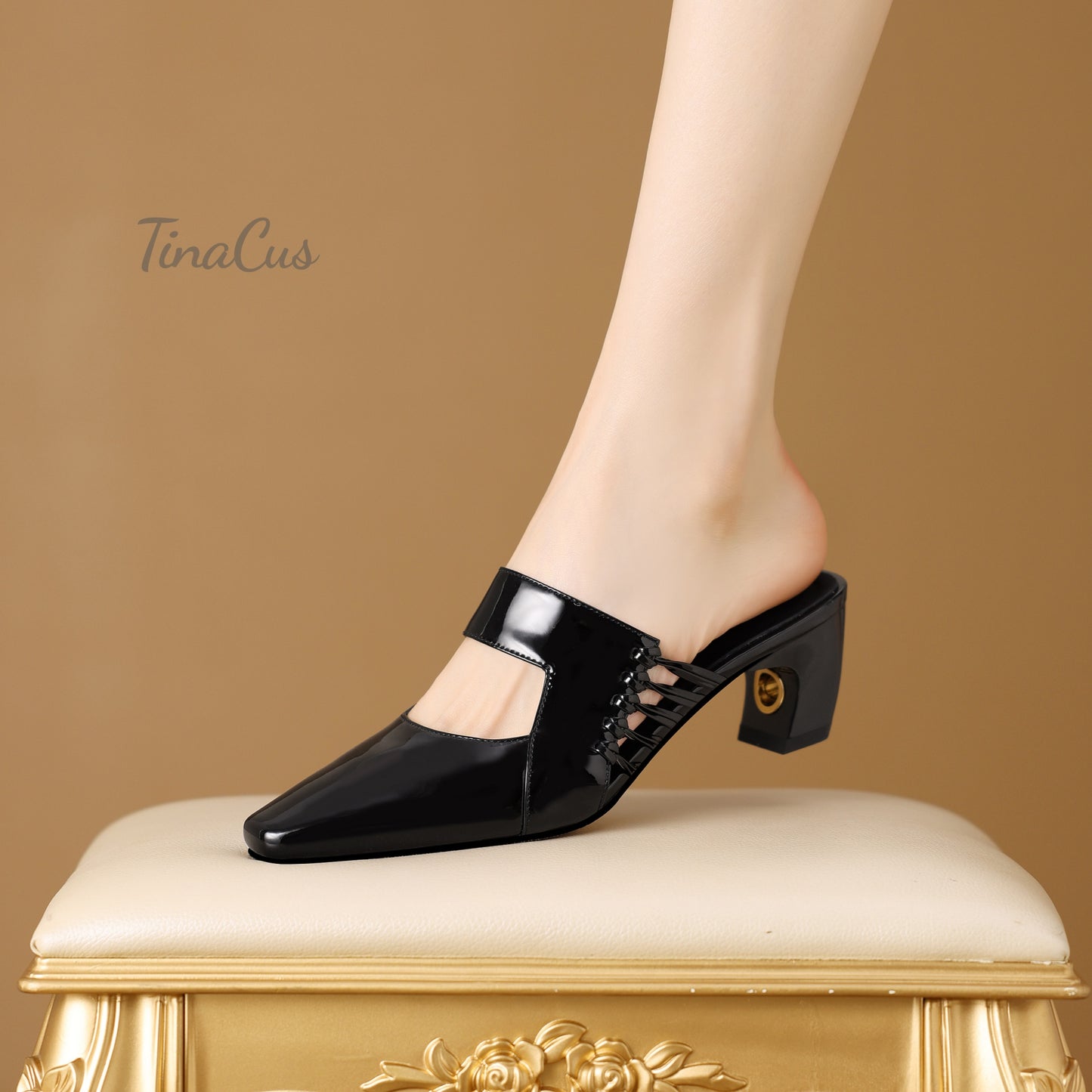 TinaCus Women's Closed Toe Glossy Patent Leather Handmade Chunky Heels Chic Mules Sandals