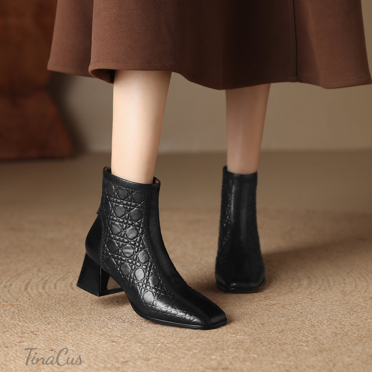 TinaCus Damen-Stiefeletten mit Glitzerschnalle, echtes Leder, handgefertigt, Reißverschluss hinten, Stickerei, Blumen