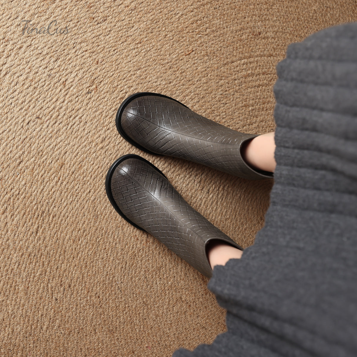 TinaCus Damen-Stiefeletten mit Glitzerschnalle, echtes Leder, handgefertigt, Reißverschluss hinten, Stickerei, Blumen