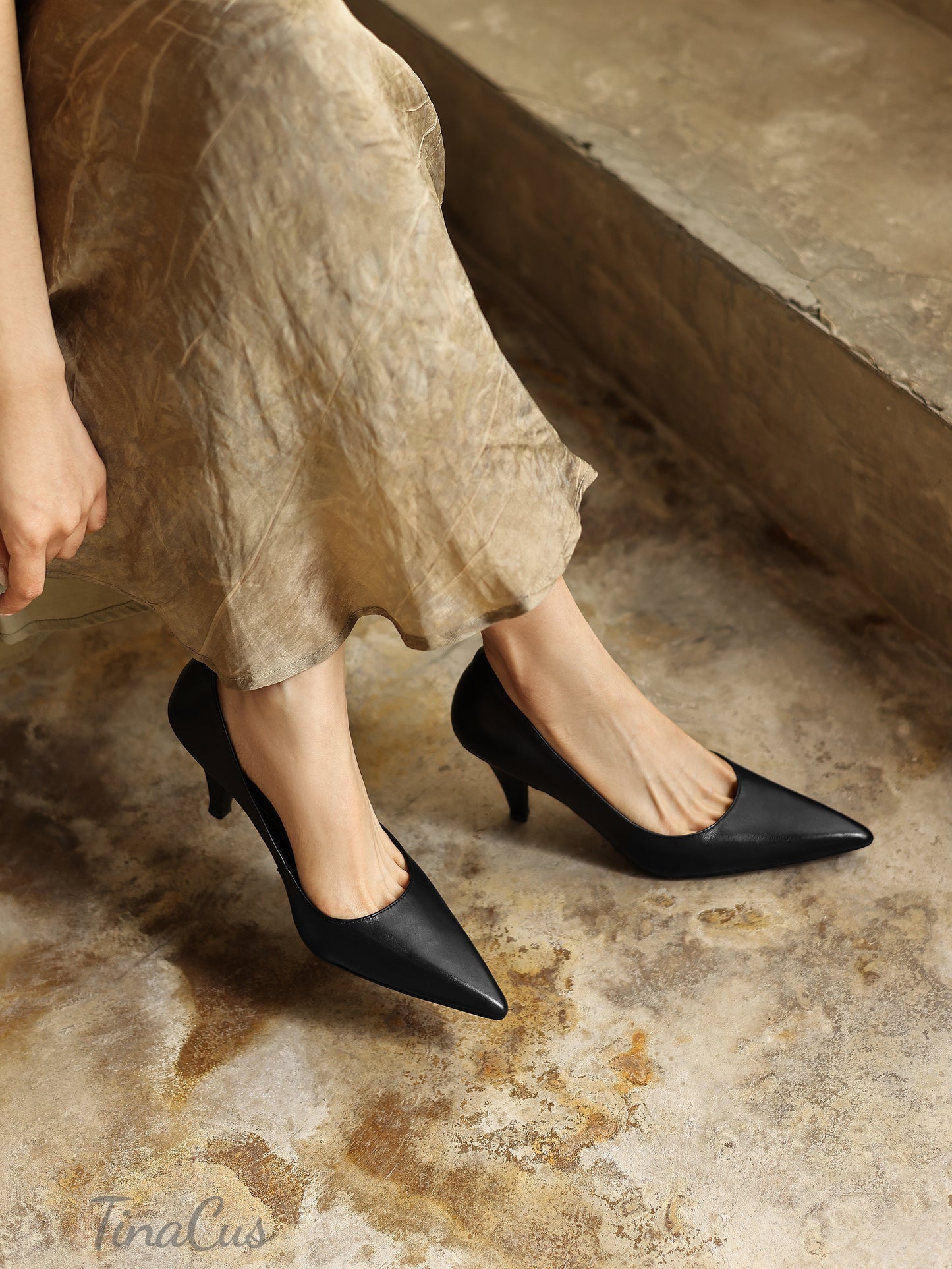 TinaCus Classic Pointed Toe Women's Genuine Leather Handmade Stiletto Mid Heel Slip On Dress Pumps Shoes