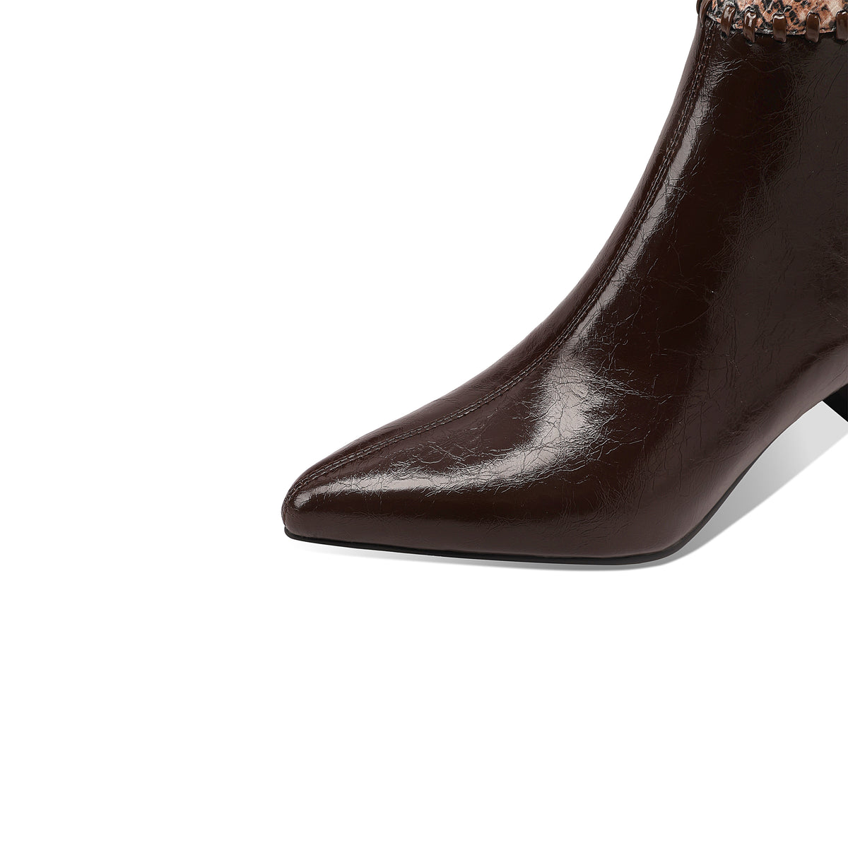 TinaCus Women’s Snake Print Trim Pointed Toe Back Zipper Ankle Booties