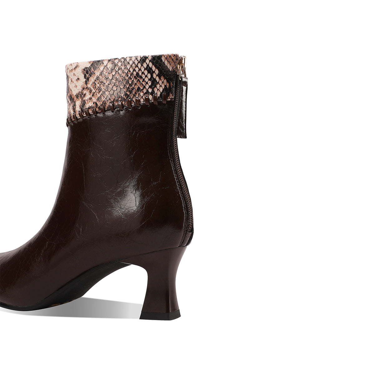 TinaCus Women’s Snake Print Trim Pointed Toe Back Zipper Ankle Booties
