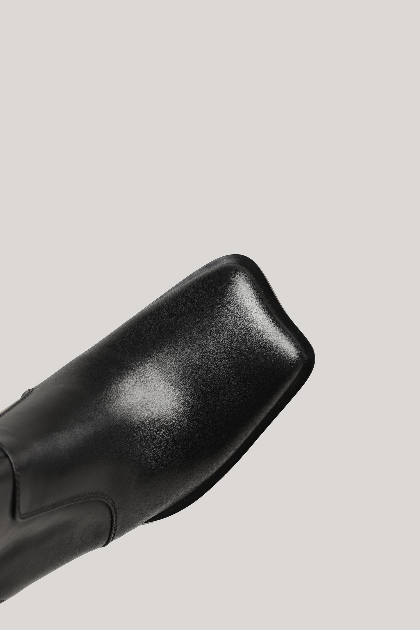 TinaCus Women's Genuine Leather Handmade Square Toe Side Zipper Stacked Low Heel Chukka Booties