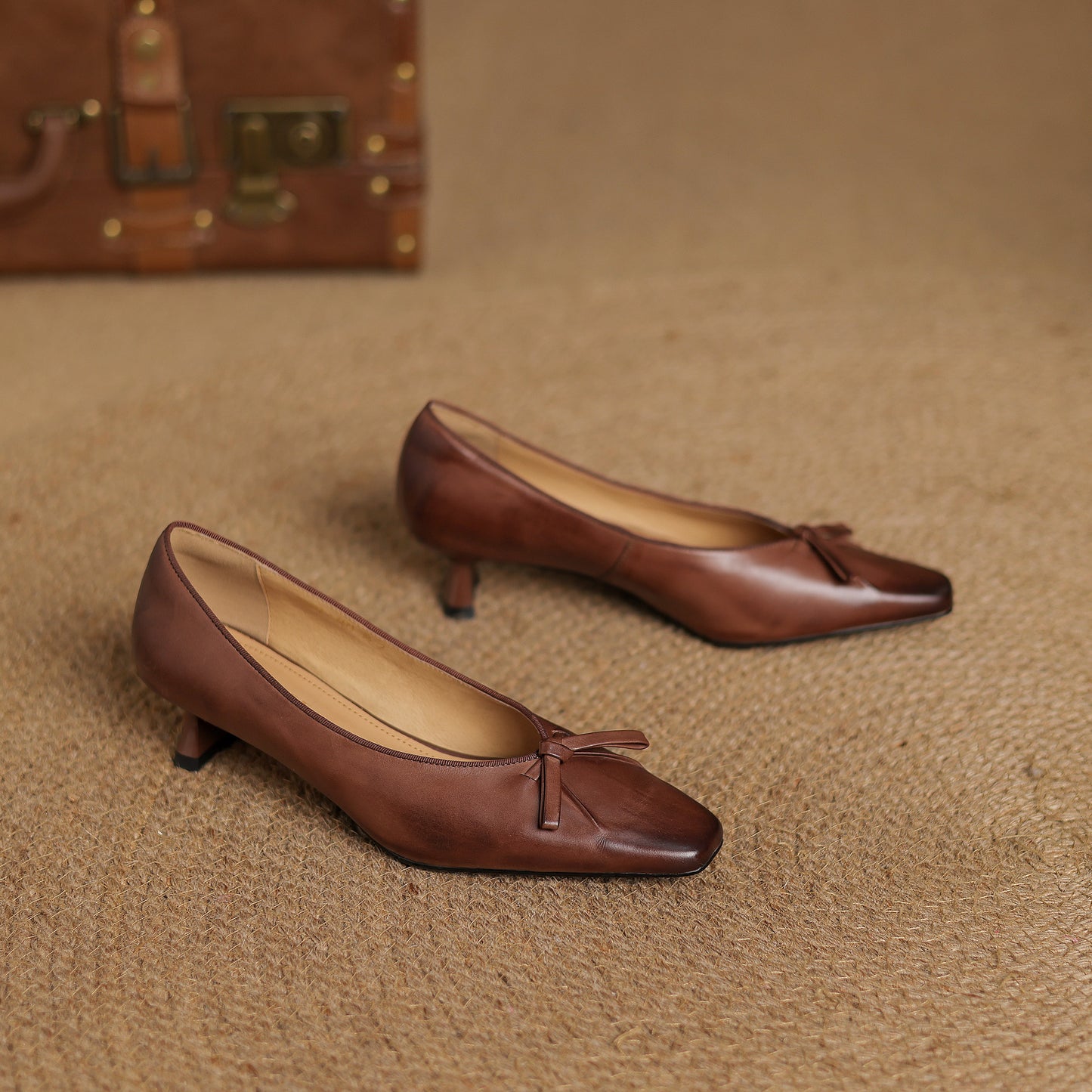 TinaCus Handmade Women's Genuine Leather Square Toe Slip On Low Kitten Heel Pumps with Bowknot