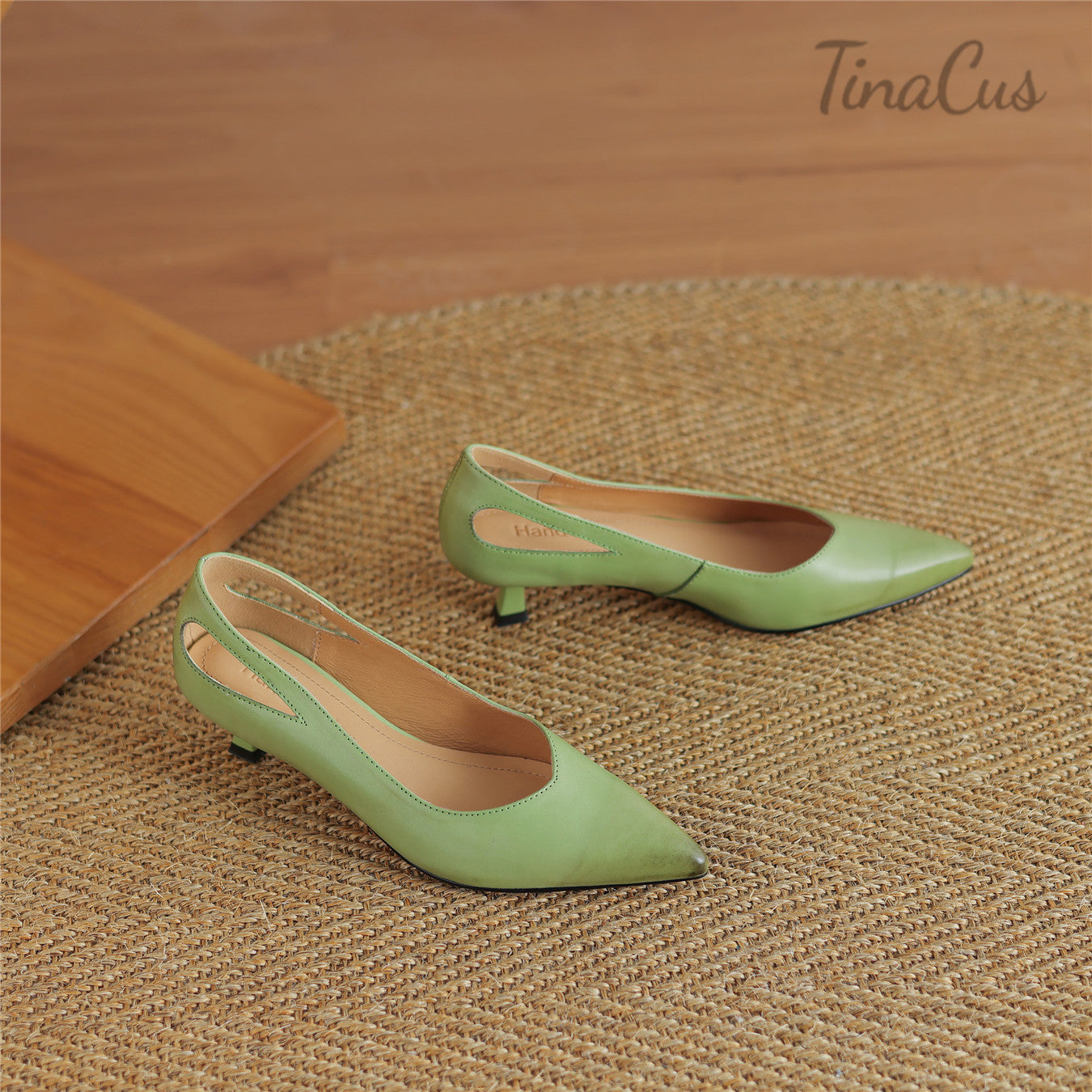 TinaCus Women's Handmade Genuine Leather Pointed Toe Kitten Heel Pumps Shoes
