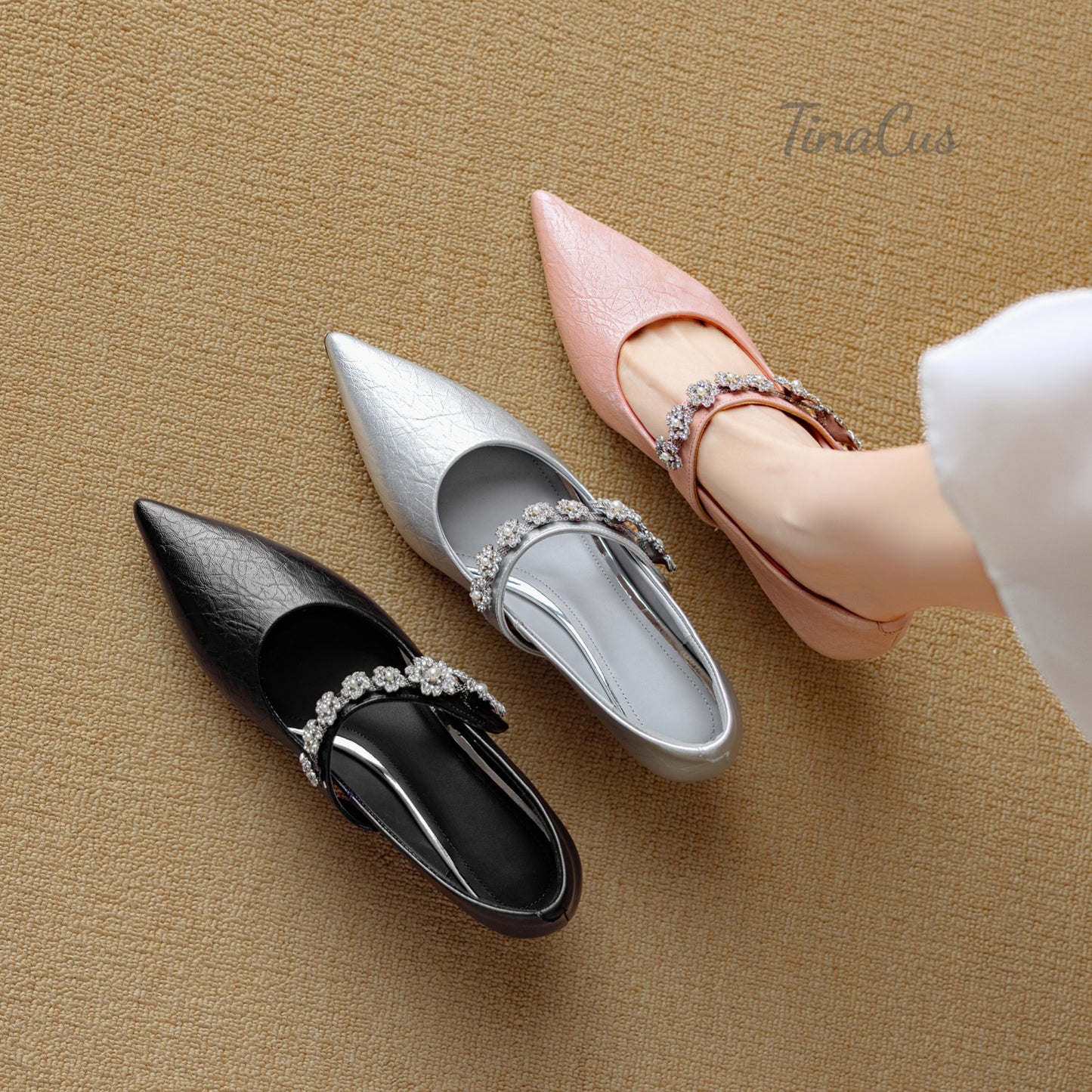 TinaCus Women's Pointed Toe Genuine Leather Handmade Crystal Flowers Low Heels Pumps Shoes