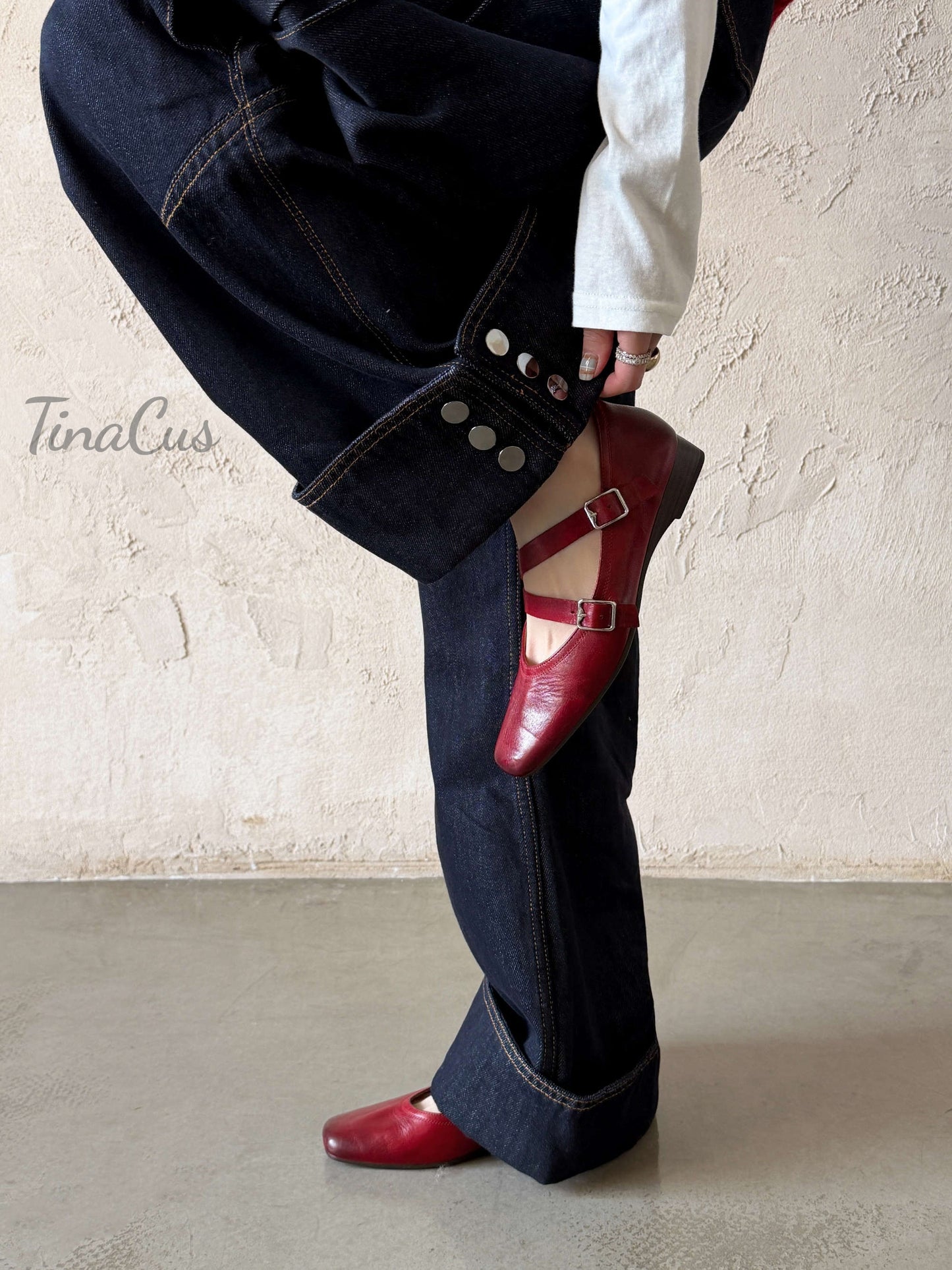 TinaCus Women's Strap Buckle Mary Jane Shoes Handmade Square Toe Genuine Leather Casual Flats