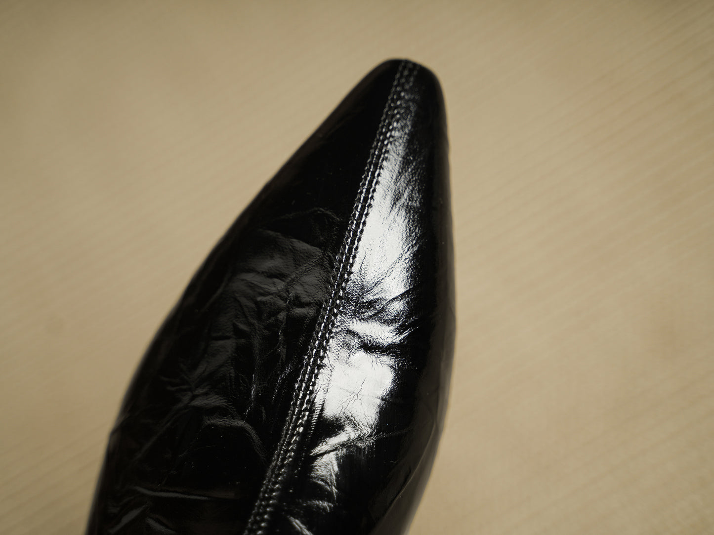 TinaCus Genuine Leather Women's Pointed Toe Comfortable Flat Heels Handmade Zip up Ankle Boots