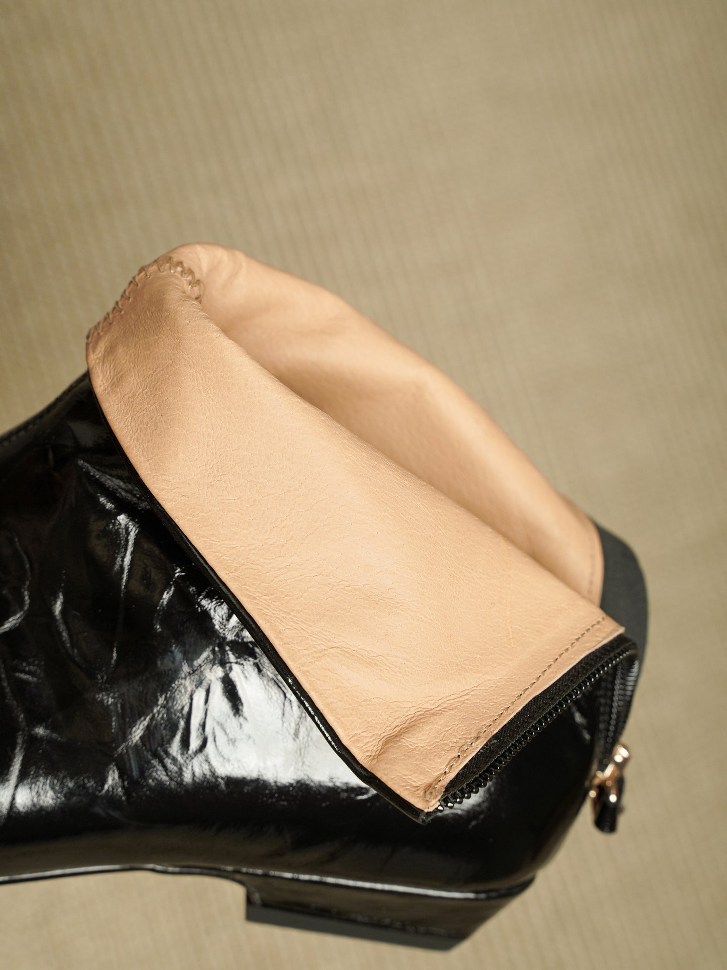 TinaCus Genuine Leather Women's Pointed Toe Comfortable Flat Heels Handmade Zip up Ankle Boots