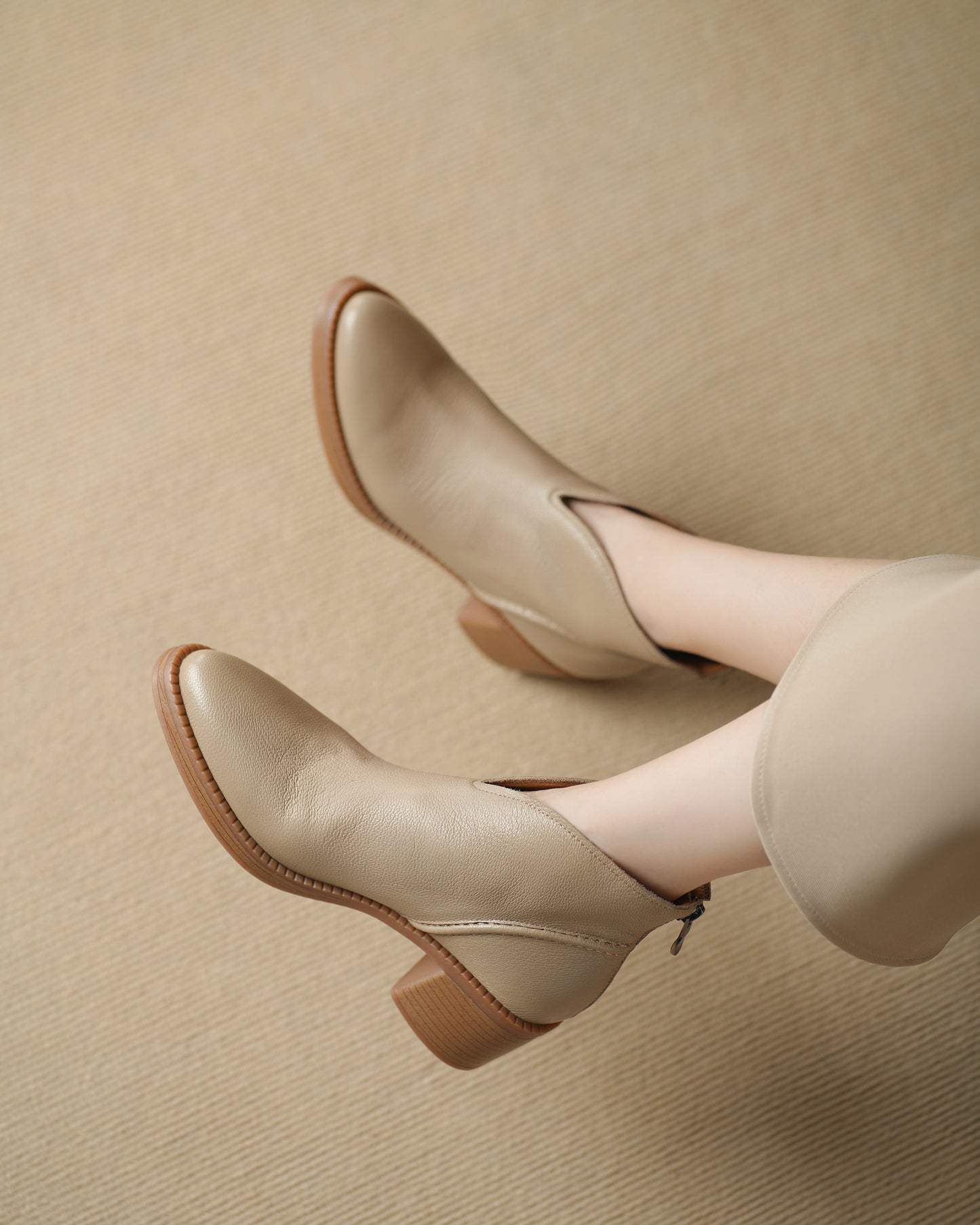 TinaCus Women's Suede/Genuine Leather Handmade V-cut Round Toe Stacked Heel Back Zip Up Ankle Booties