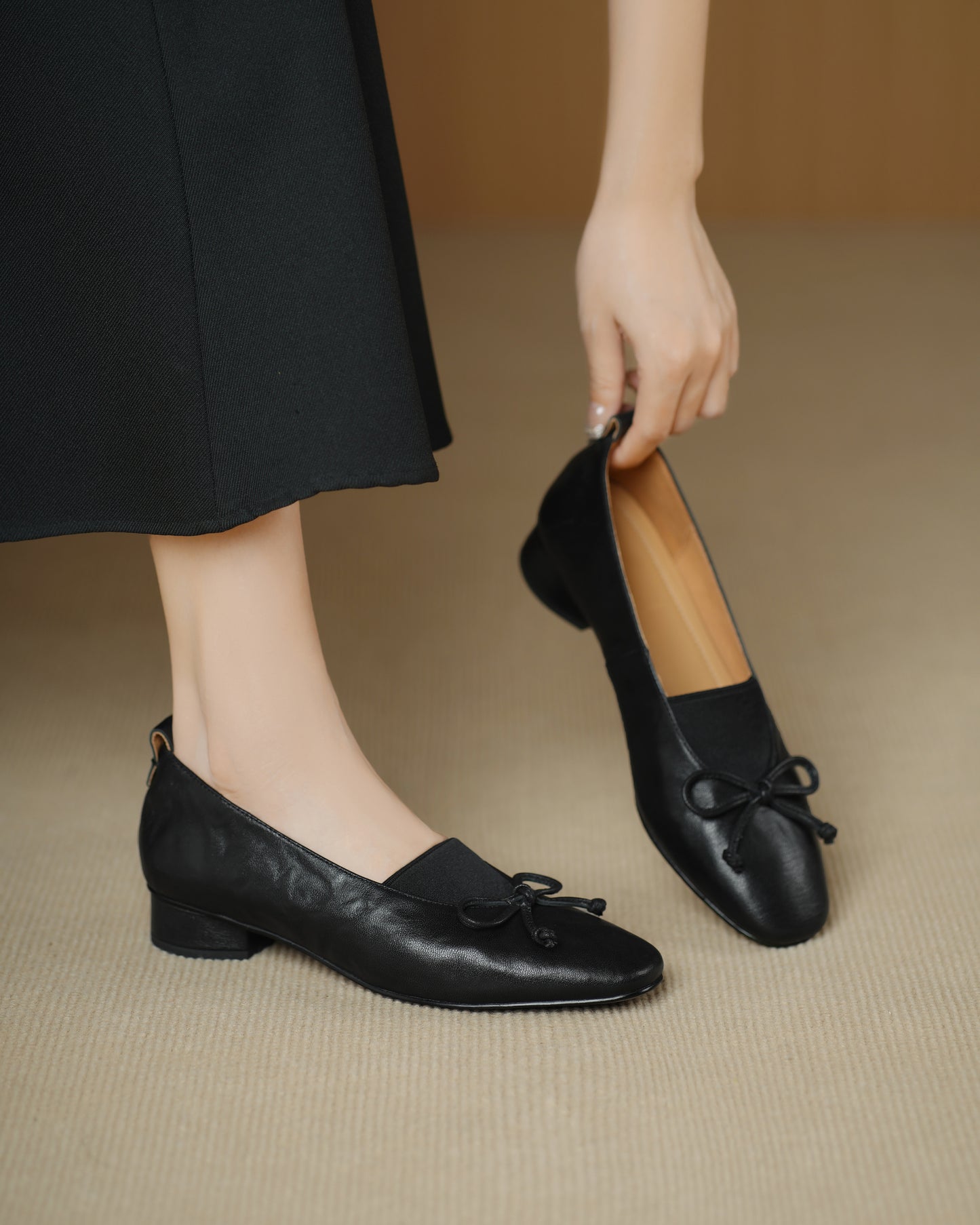 TinaCus Handmade Women's Genuine Leather Round Toe Elastic Slip On Low Heel Dress Loafer Shoes with Bowknot