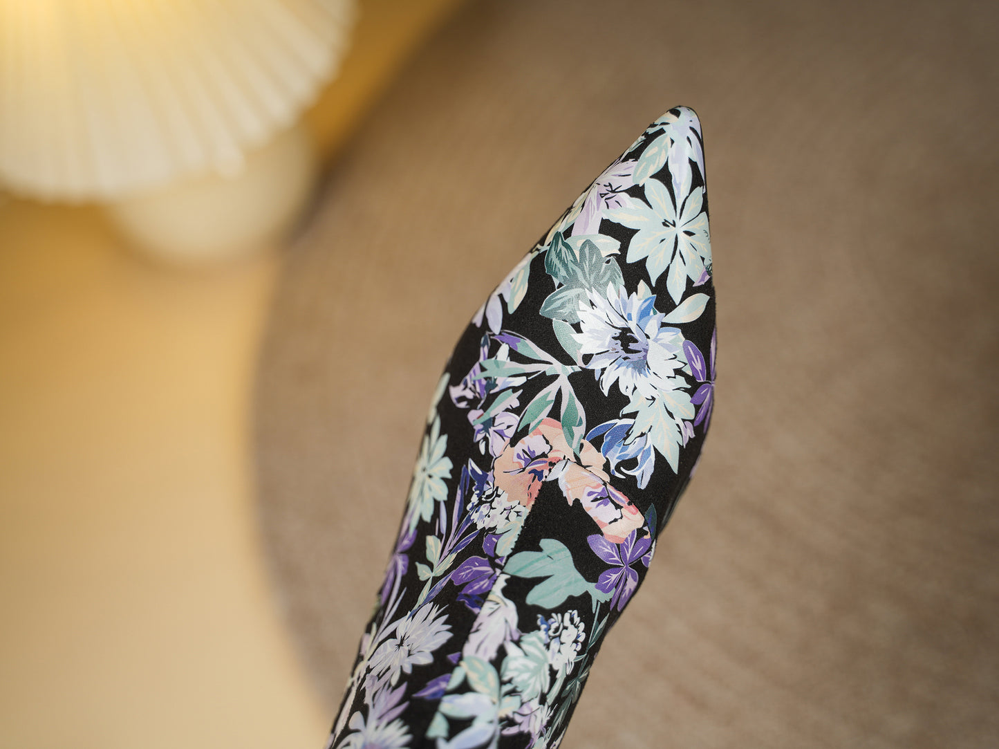 TinaCus Damen-Stiefeletten mit Glitzerschnalle, echtes Leder, handgefertigt, Reißverschluss hinten, Stickerei, Blumen