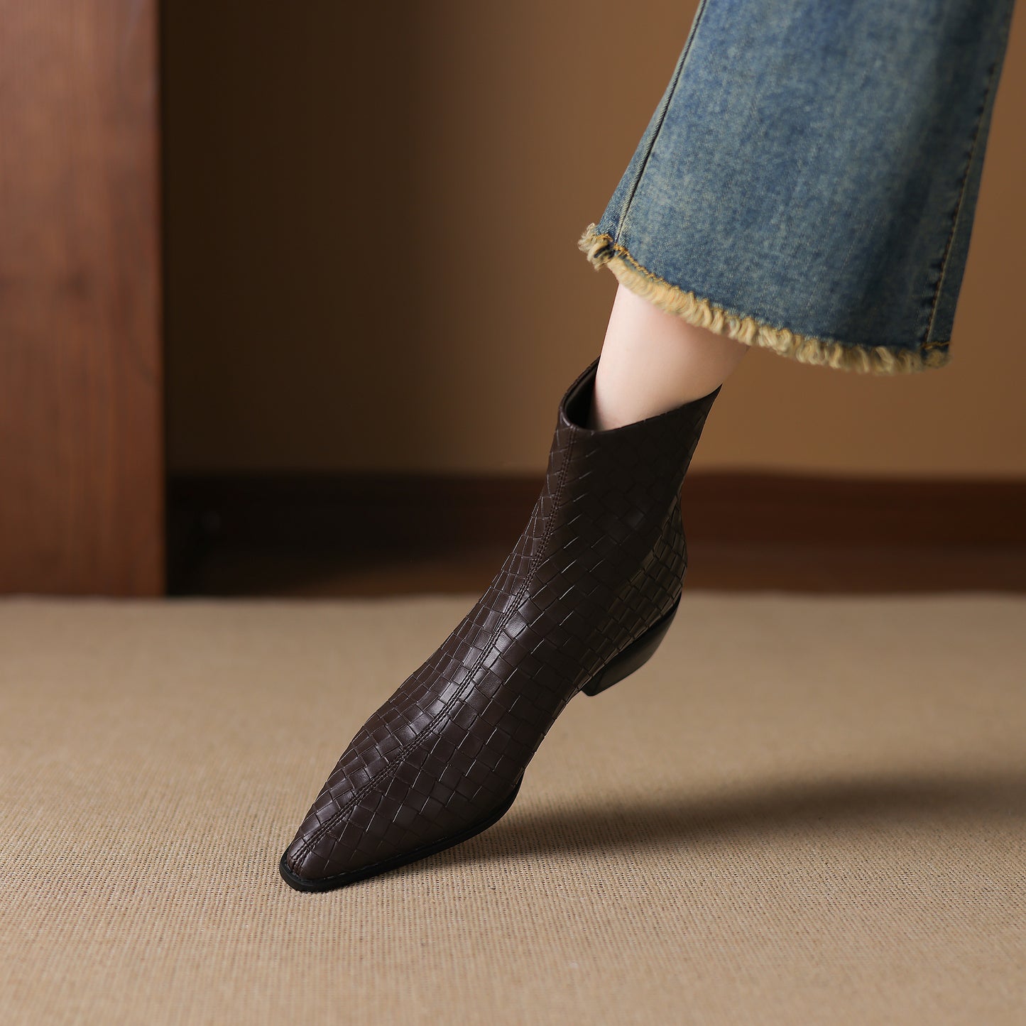 TinaCus Women's Genuine Leather Handmade Braid Back Zipper Pointed Toe Stacked Low Heel Ankle Booties