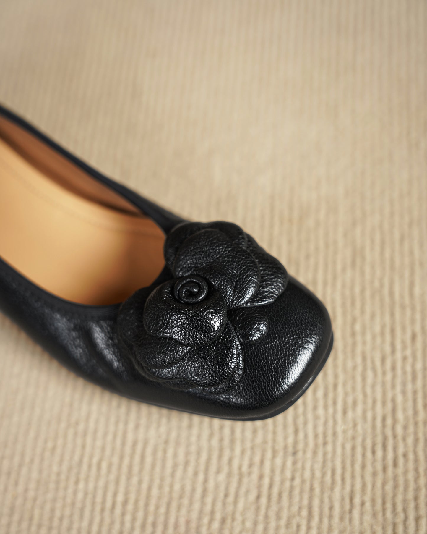 TinaCus Genuine Leather Handmade Flower Low Chunky Heels Women's Square Toe Pumps Shoes