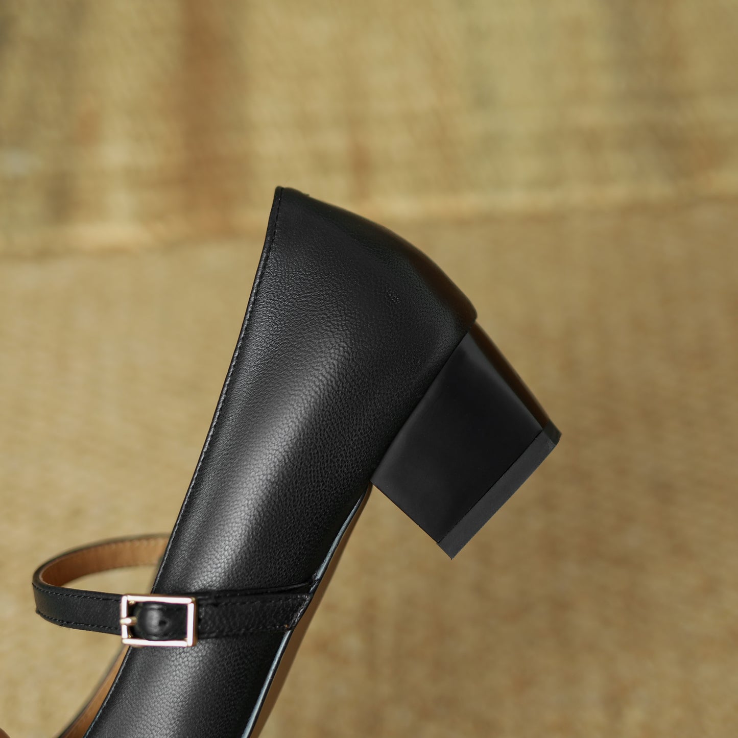 TinaCus Women's Genuine Leather Handmade Square Toe Mid Heel Buckle Mary Jane Dress Pumps