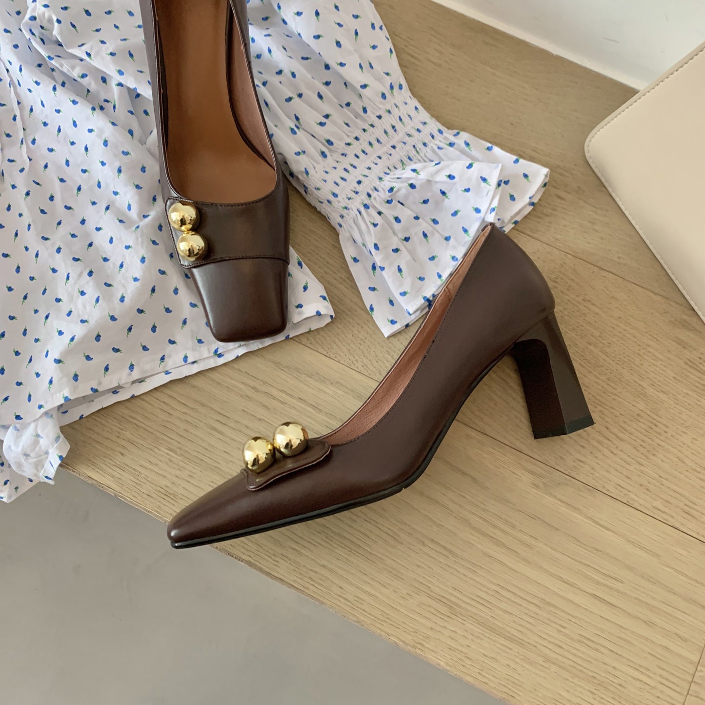 TinaCus Women's Genuine Leather Square Toe Handmade Mid Brick Heels Slip On Fashion Pumps